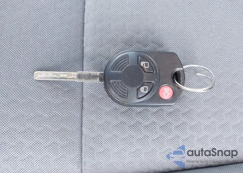 2017 Ford Escape Se z USA, uszkodzony, nr VIN 1FMCU9GD9HUC62596